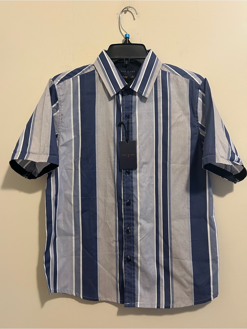 Boys Short-Sleeve Vertical Striped Button-Down Shirt in Navy & White